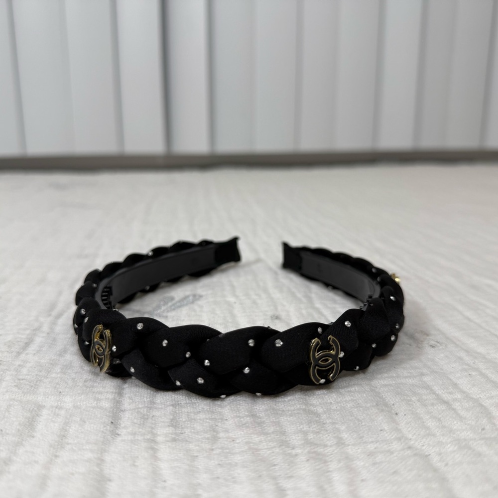Chic Black Headband with Gold Accents